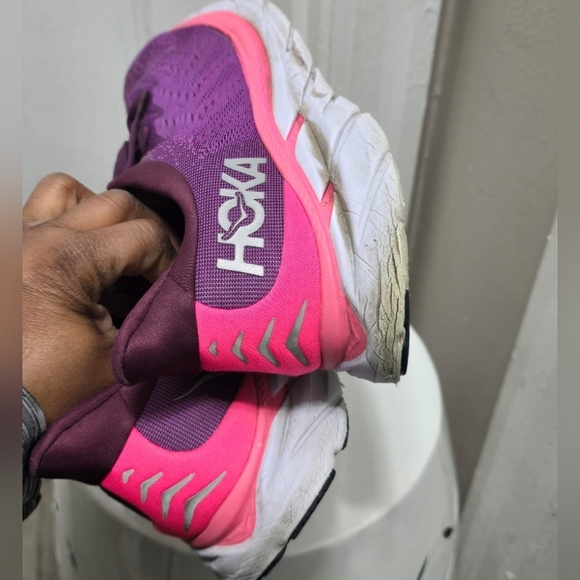 HOKA Clifton 8 Purple Cushioned Running Sneakers Size 11B🌴 - Picture 5 of 10